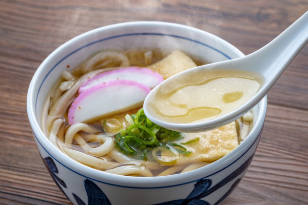 うどんに中嶋屋本店の出汁パック